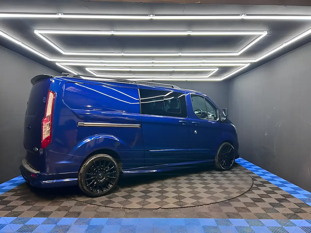 Used 2016 Ford Transit Custom Limited Blue - Interior and Exterior details 12