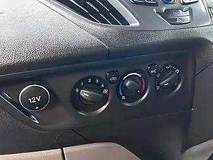 Used 2016 Ford Transit Custom Limited Blue - Interior and Exterior details 16