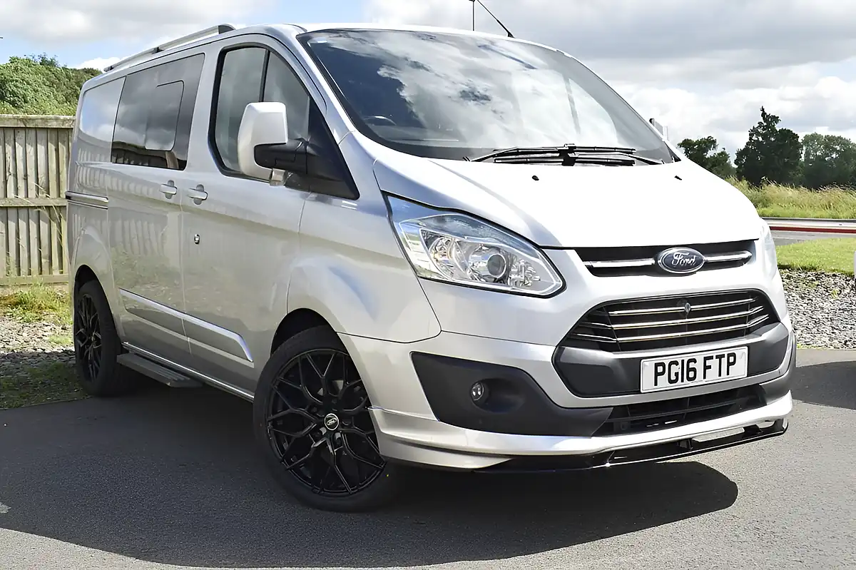 Used 2016 Ford Transit Custom Limited Combi Van Moondust Silver - Front View