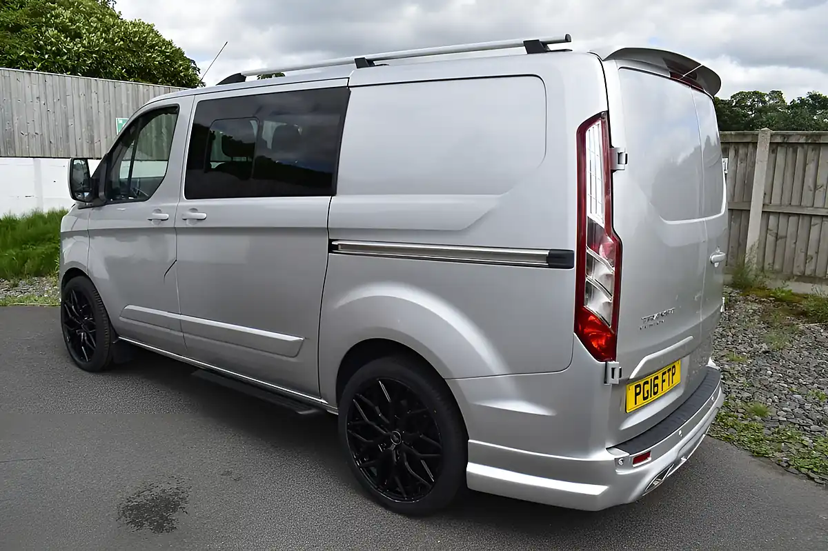 Used 2016 Ford Transit Custom Limited Combi Van Moondust Silver - Interior and Exterior details 18