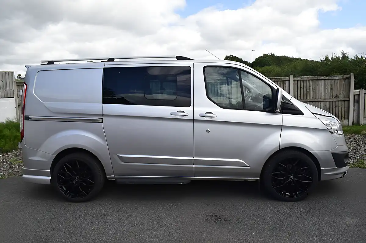 Used 2016 Ford Transit Custom Limited Combi Van Moondust Silver - Interior and Exterior details 19
