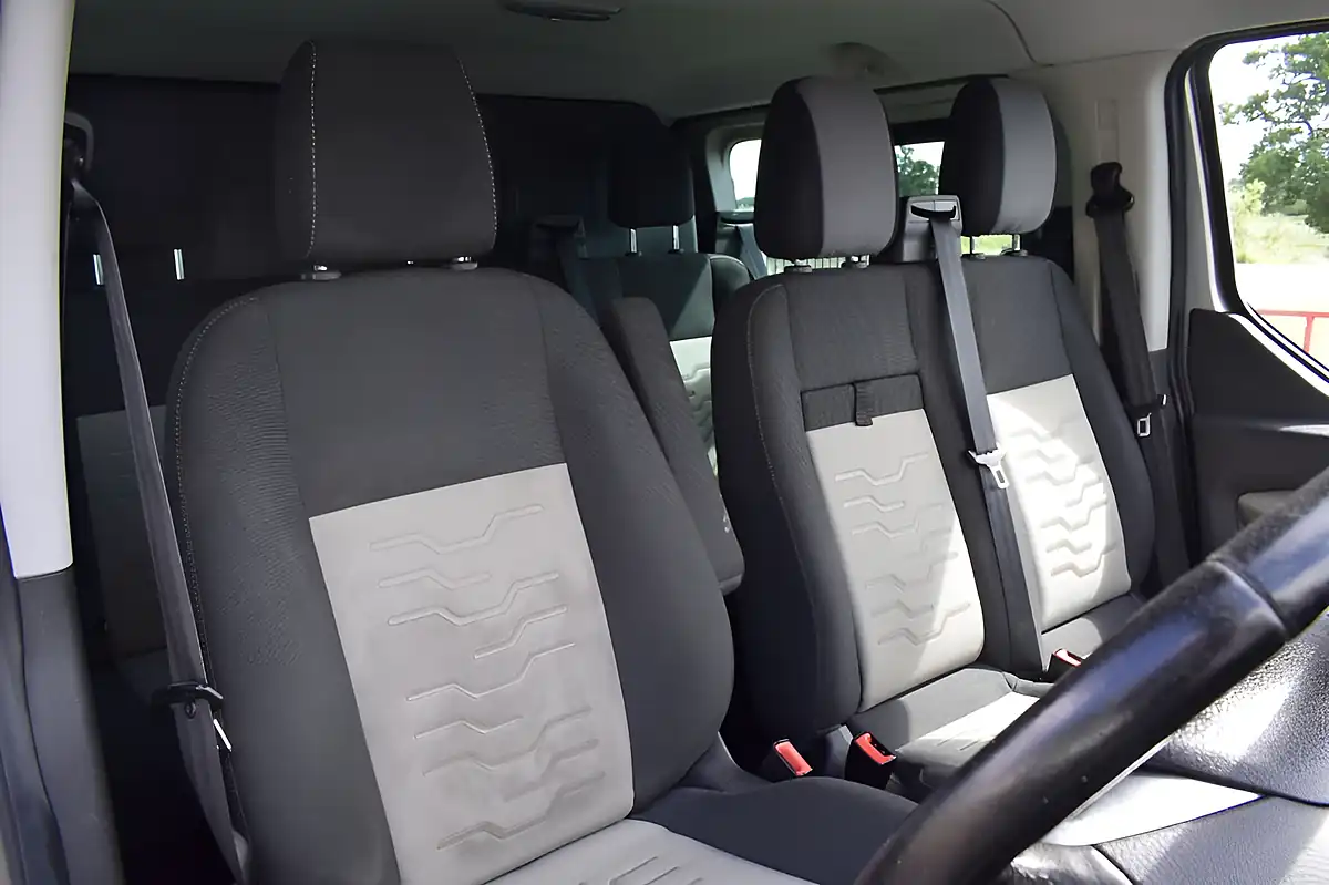 Used 2016 Ford Transit Custom Limited Combi Van Moondust Silver - Interior and Exterior details 8