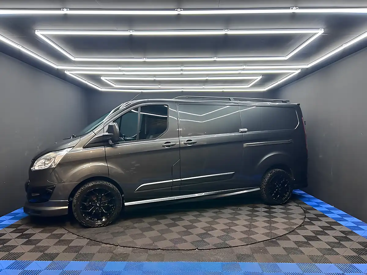Used 2016 Ford Transit Custom Limited Grey - Interior and Exterior details 11