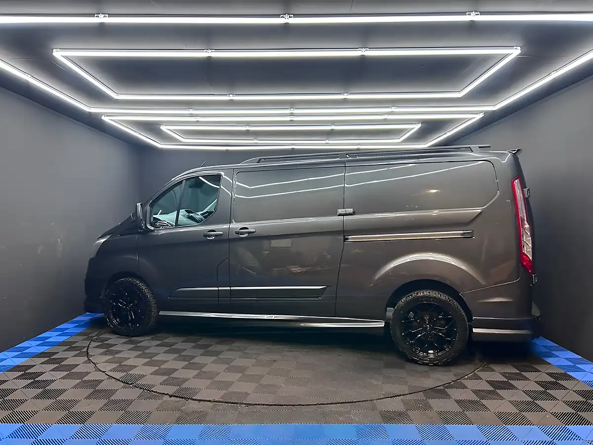 Used 2016 Ford Transit Custom Limited Grey - Interior and Exterior details 14