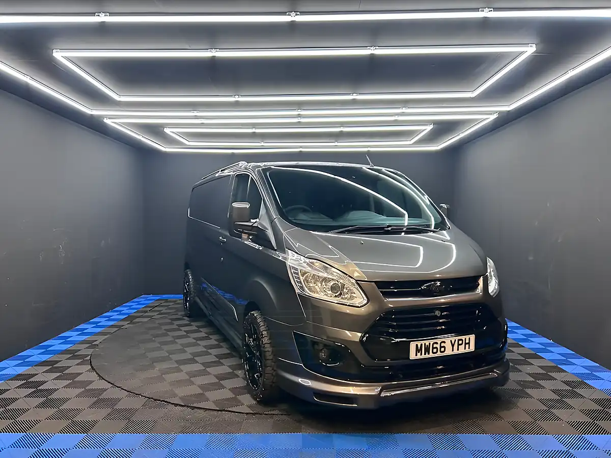 Used 2016 Ford Transit Custom Limited Grey - Interior and Exterior details 2