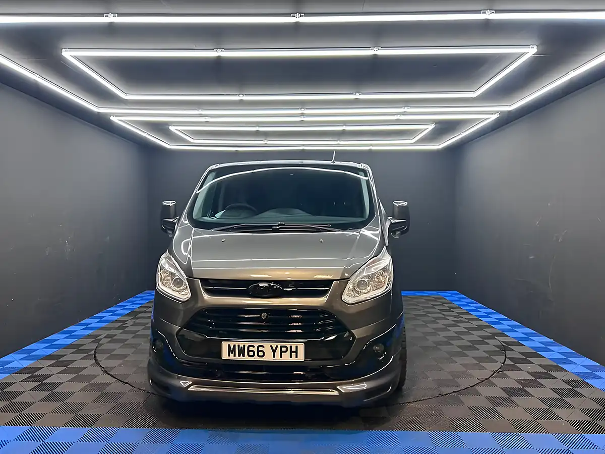 Used 2016 Ford Transit Custom Limited Grey - Interior and Exterior details 4