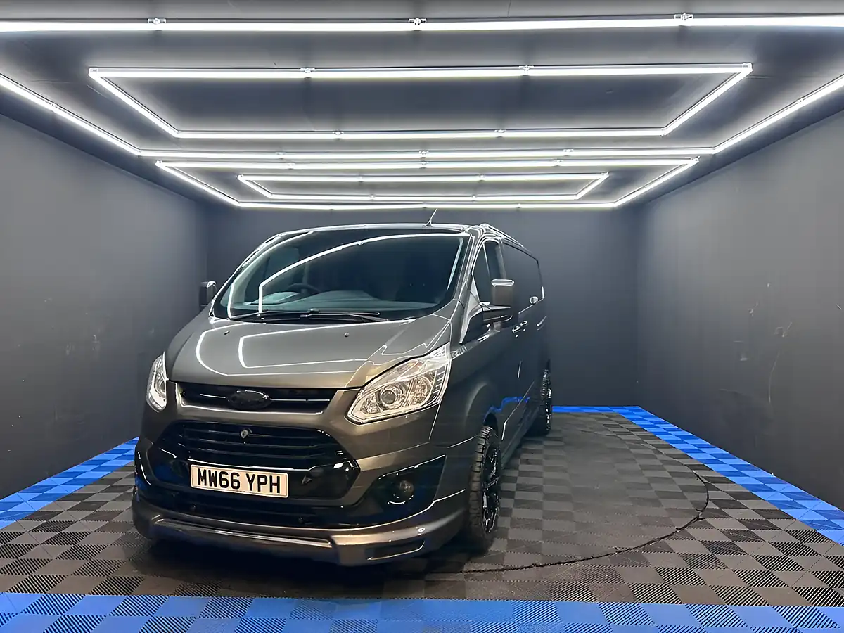 Used 2016 Ford Transit Custom Limited Grey - Interior and Exterior details 5