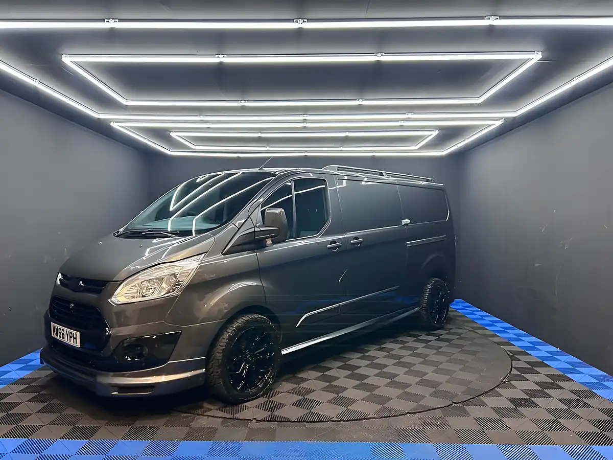 Used 2016 Ford Transit Custom Limited Grey - Interior and Exterior details 6