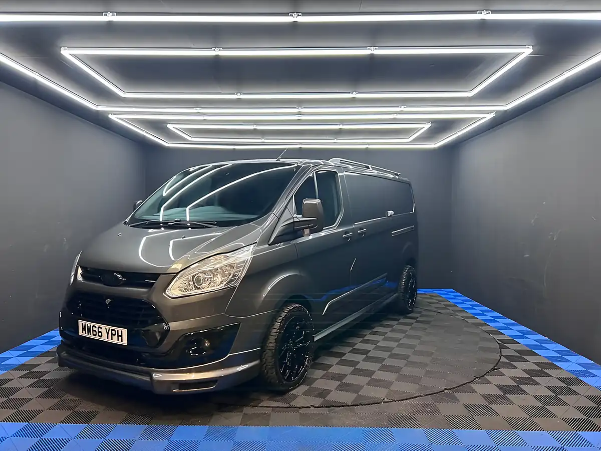 Used 2016 Ford Transit Custom Limited Grey - Interior and Exterior details 8