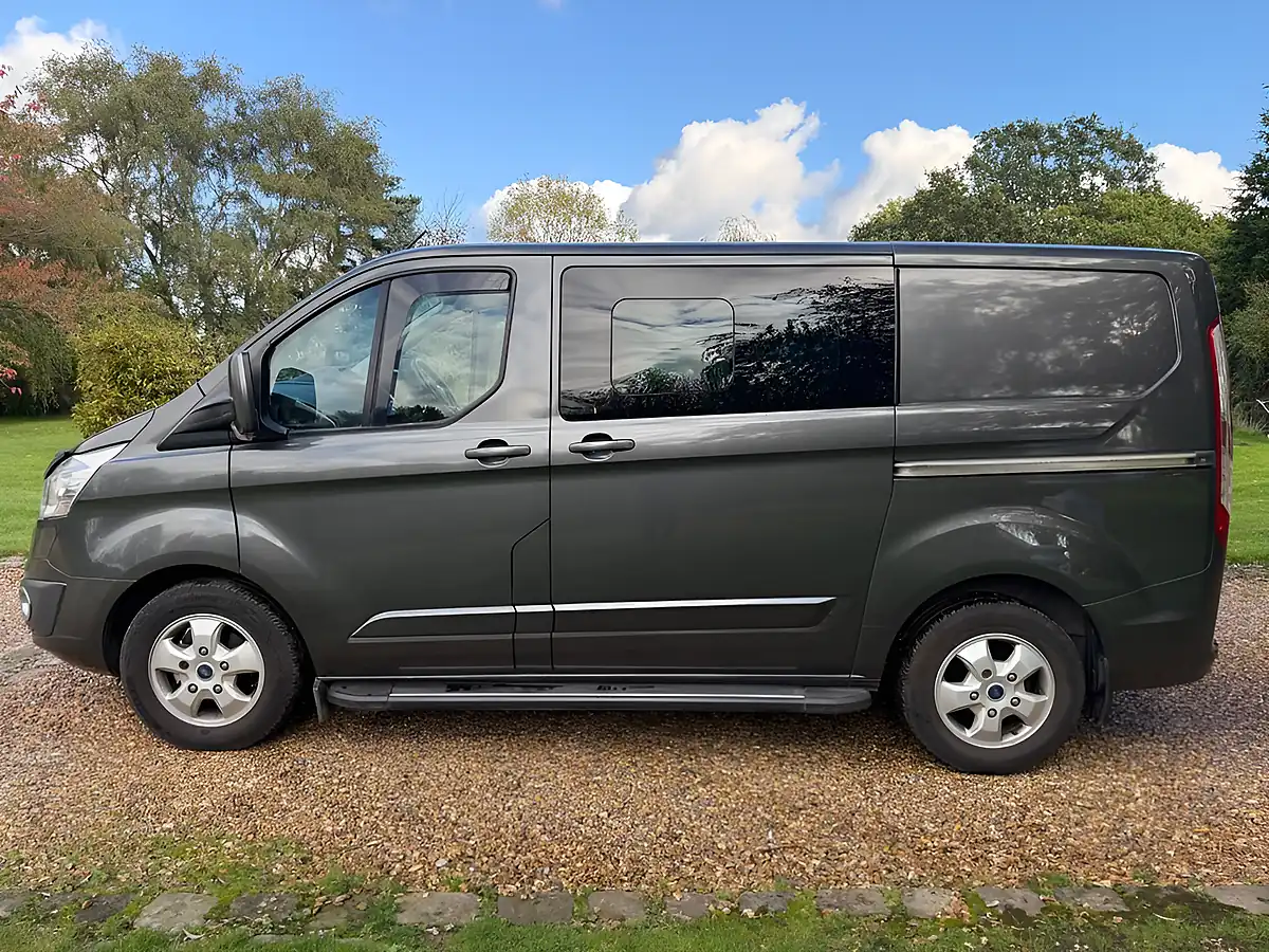 Used 2016 Ford Transit Custom Limited Grey - Interior and Exterior details 3