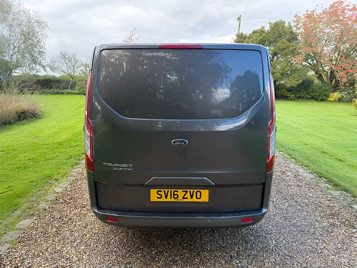 Used 2016 Ford Transit Custom Limited Grey - Interior and Exterior details 5