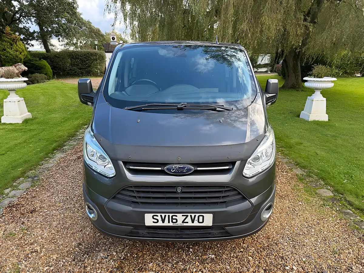 Used 2016 Ford Transit Custom Limited Grey - Interior and Exterior details 9