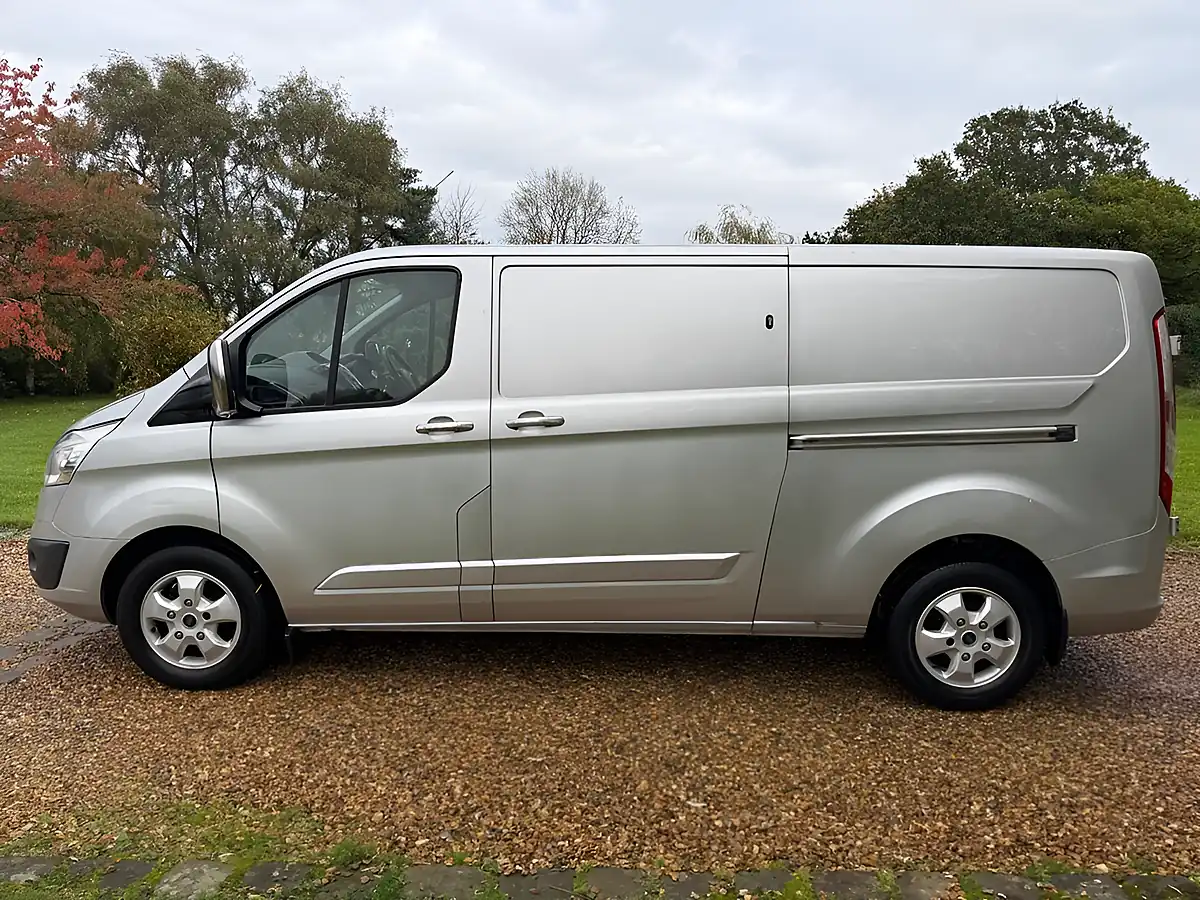 Used 2016 Ford Transit Custom Limited Silver - Interior and Exterior details 2