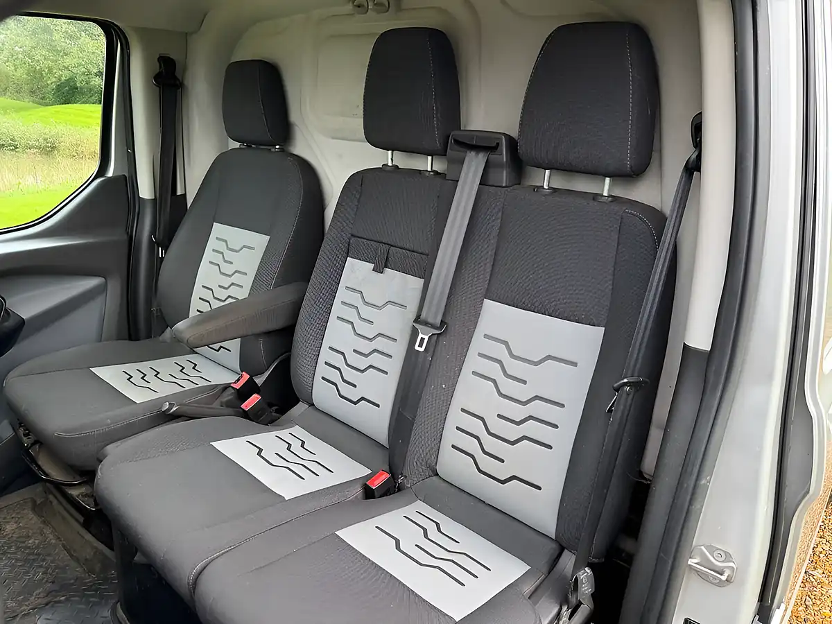 Used 2016 Ford Transit Custom Limited Silver - Interior and Exterior details 20