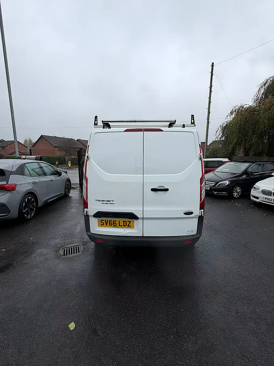 Used 2016 Ford Transit Custom Low Roof White - Interior and Exterior details 6