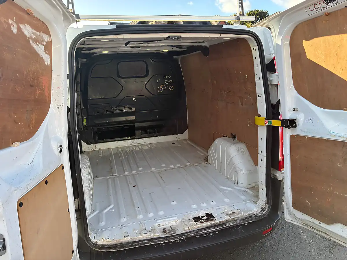 Used 2016 Ford Transit Custom Panel Van White - Interior and Exterior details 5