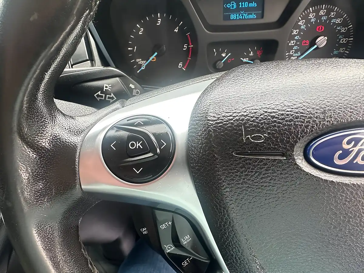 Used 2016 Ford Transit Custom Trend Black - Interior and Exterior details 16