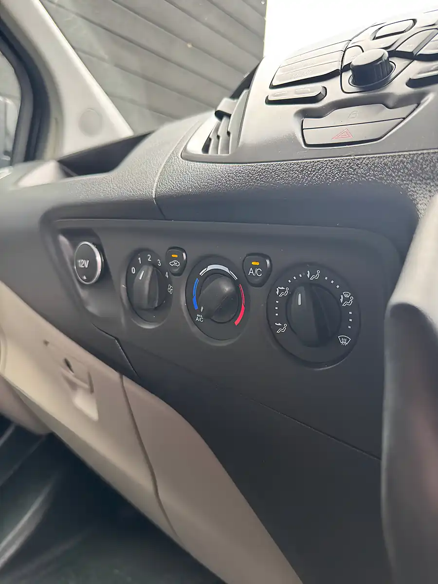 Used 2016 Ford Transit Custom Trend Black - Interior and Exterior details 17