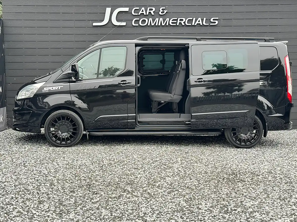 Used 2016 Ford Transit Custom Trend Black - Interior and Exterior details 8