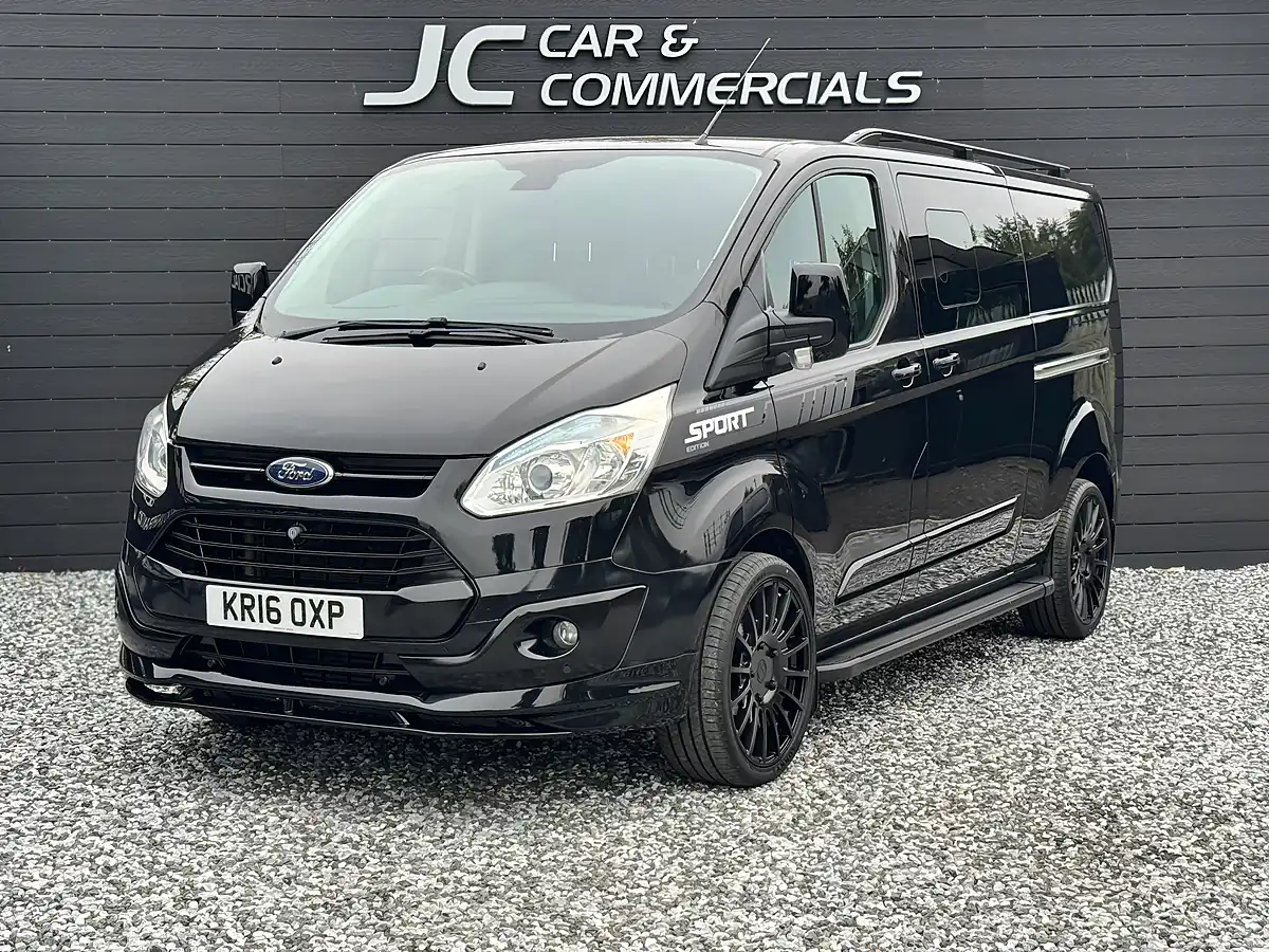 Used 2016 Ford Transit Custom Trend Black - Interior and Exterior details 9