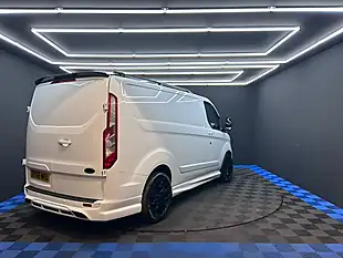 Used 2016 Ford Transit Custom Trend White - Interior and Exterior details 11