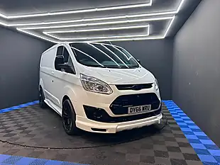 Used 2016 Ford Transit Custom Trend White - Interior and Exterior details 14
