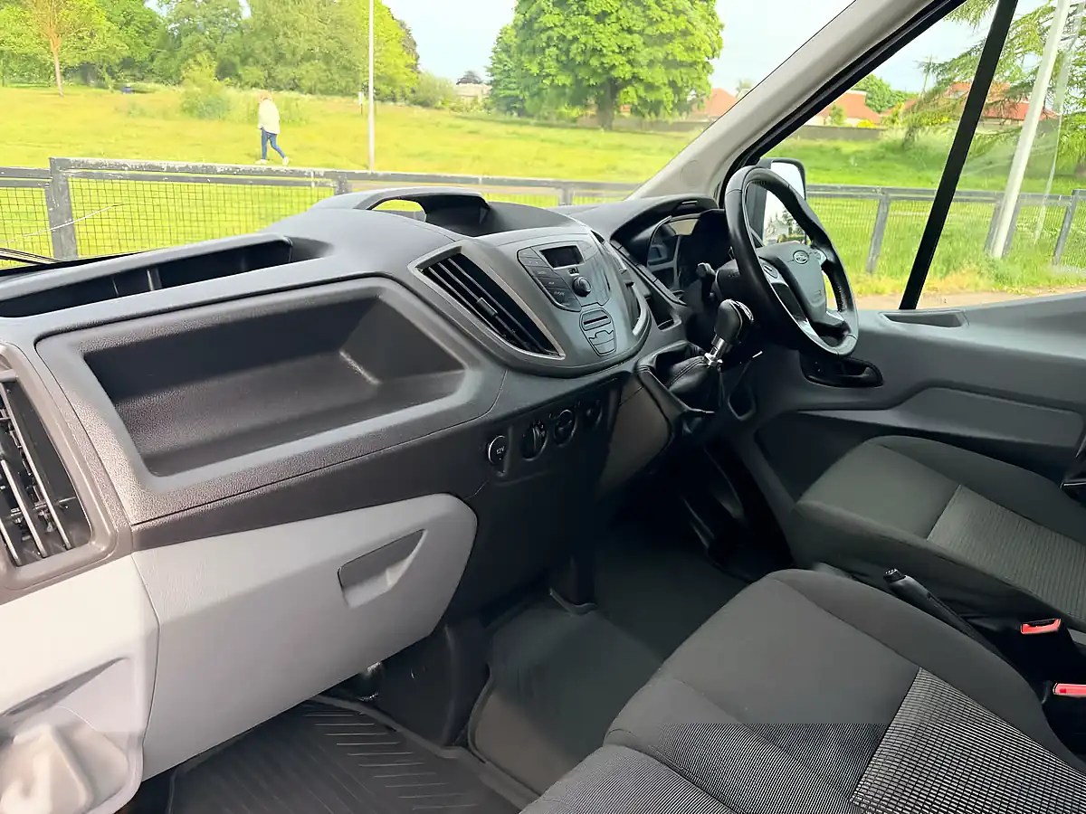 Used 2016 Ford Transit Panel Van White - Interior and Exterior details 13