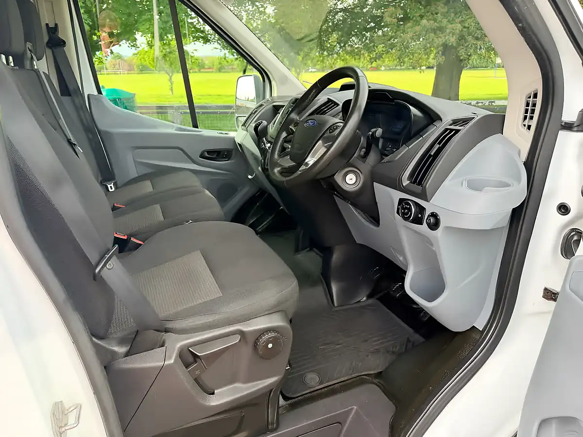 Used 2016 Ford Transit Panel Van White - Interior and Exterior details 14