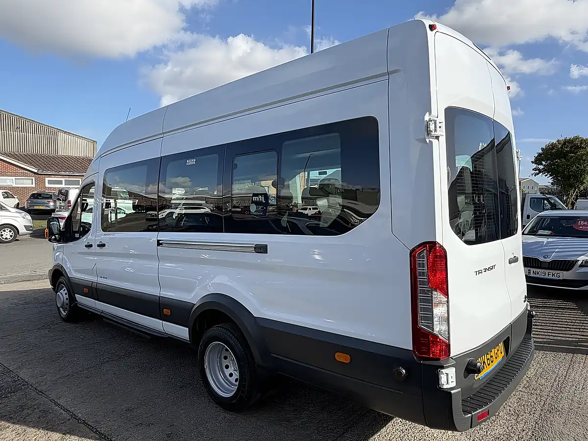 Used 2016 Ford Transit Trend Hdt White - Interior and Exterior details 8