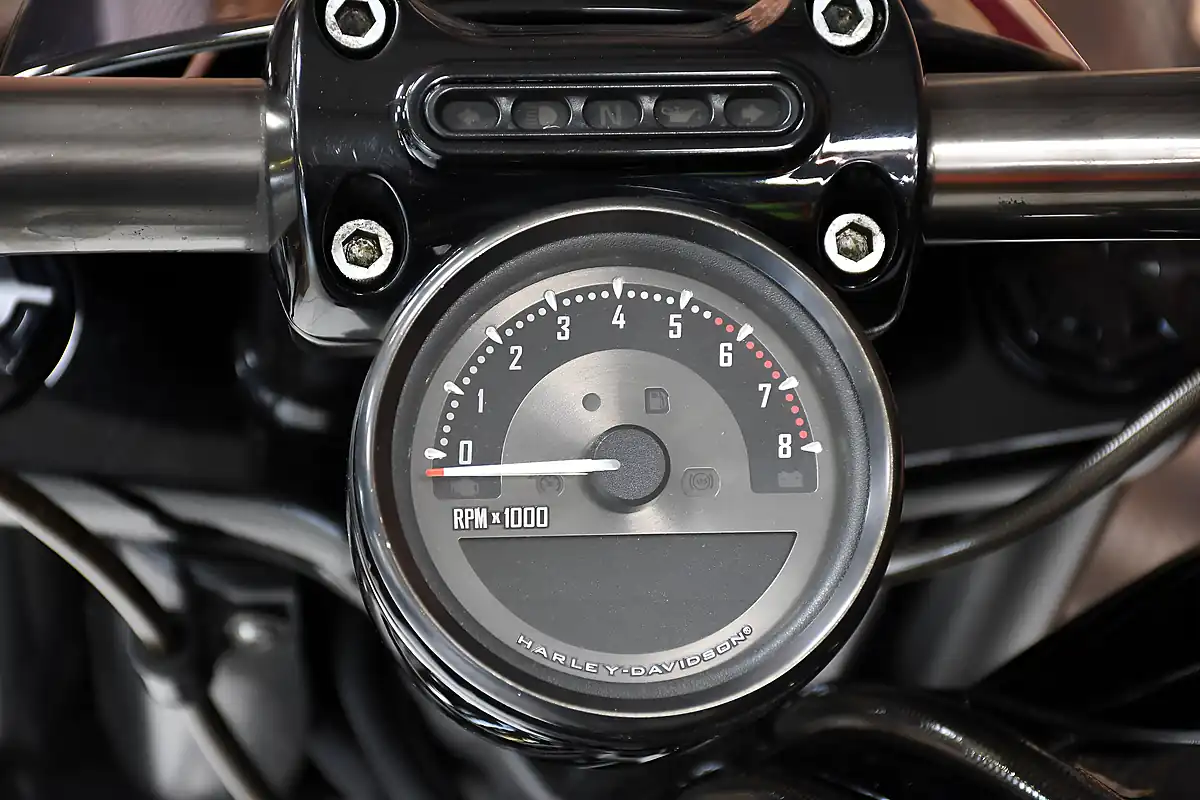 Used 2016 Harley-Davidson Fxsbe Breakout Cvo Black - Interior and Exterior details 15