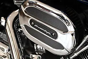 Used 2016 Harley-Davidson Street Glide Cvo Flhxse Multi-Coloured - Interior and Exterior details 4