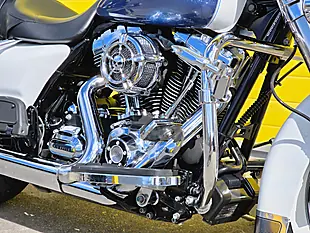 Used 2016 Harley-Davidson Touring Road King White - Interior and Exterior details 11