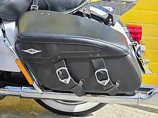 Used 2016 Harley-Davidson Touring Road King White - Interior and Exterior details 16