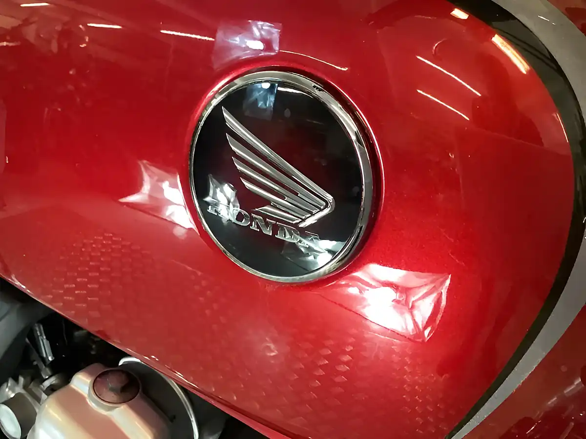 Used 2016 Honda Cb 1100 Red - Interior and Exterior details 13