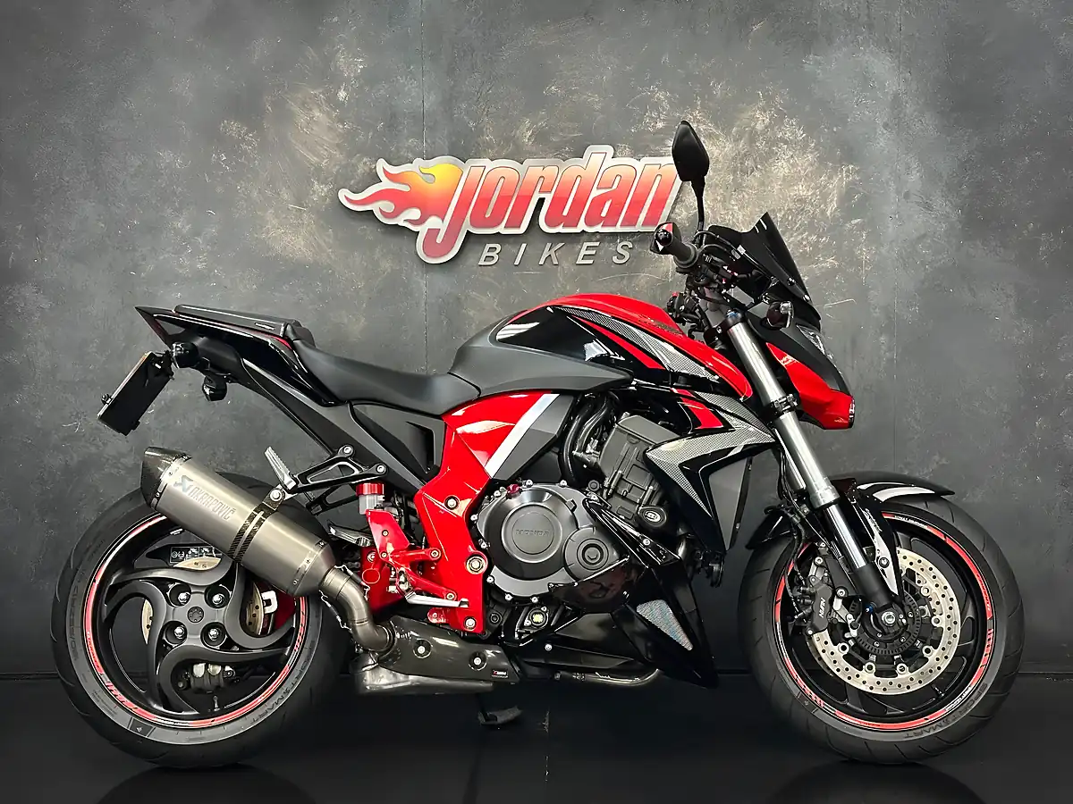Used 2016 Honda CB1000R 1000 Red - Front View