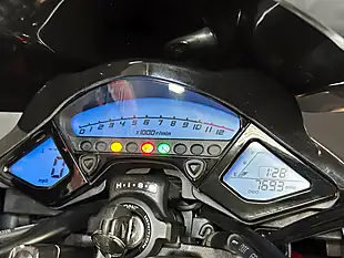 Used 2016 Honda CB1000R 1000 Red - Interior and Exterior details 3