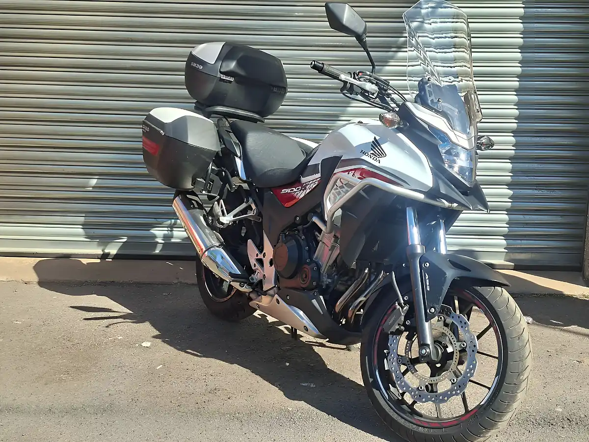 Used 2016 Honda CB500 CB500X White - Interior and Exterior details 3