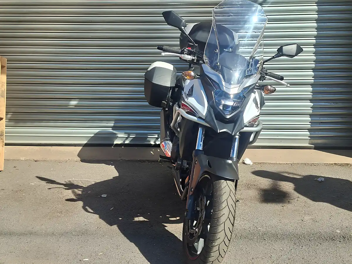 Used 2016 Honda CB500 CB500X White - Interior and Exterior details 4