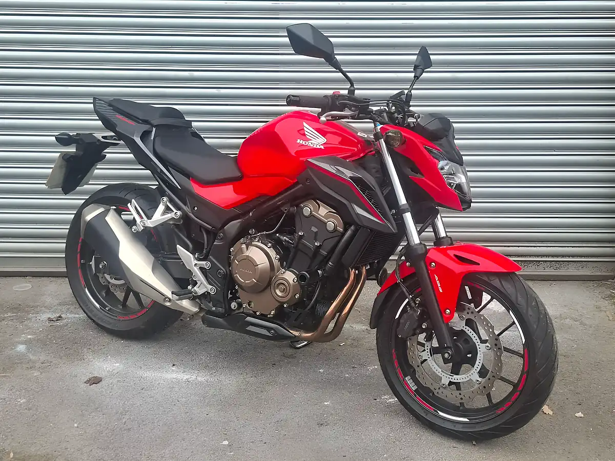 Used 2016 Honda CB500 Red - Front View