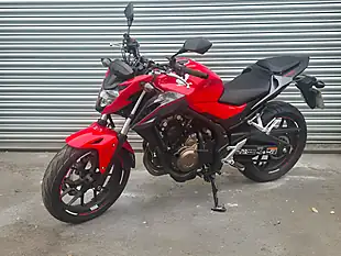 Used 2016 Honda CB500 Red - Interior and Exterior details 4