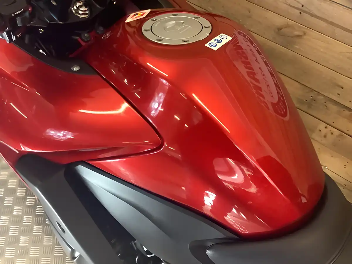 Used 2016 Honda Cbf GT Red - Interior and Exterior details 10