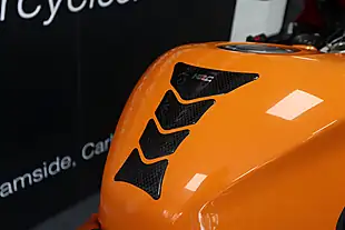 Used 2016 Honda CBR1000RA-G Repsol Fireblade Orange - Interior and Exterior details 12