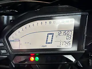 Used 2016 Honda CBR1000RR Fireblade 1000 Black Special Black - Interior and Exterior details 3