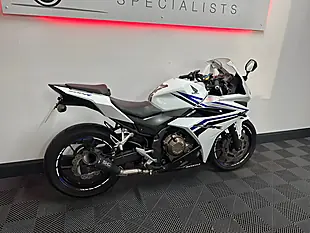 Used 2016 Honda CBR500R Super Sports White - Interior and Exterior details 3