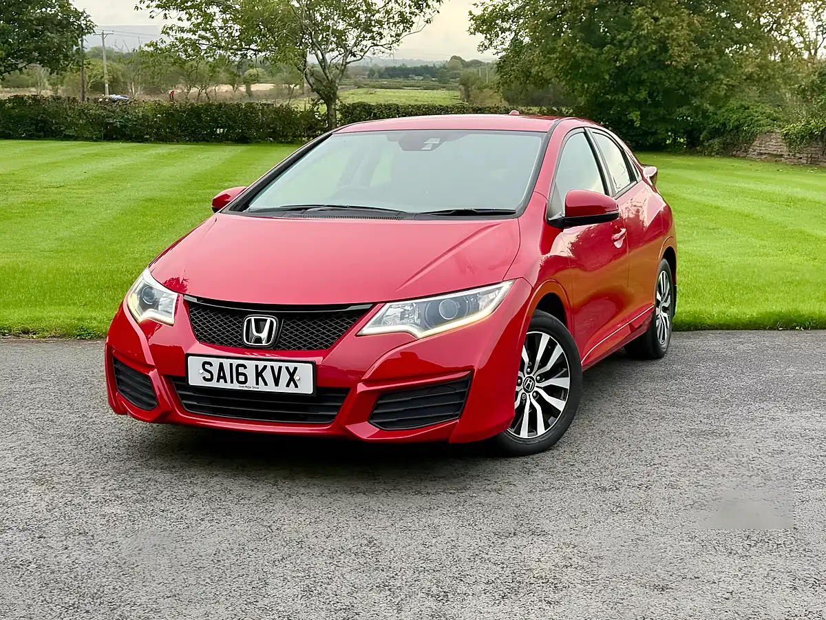 Used 2016 Honda Civic S Red - Interior and Exterior details 3