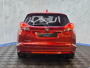 Used 2016 Honda Civic S Tourer Red - Interior and Exterior details 6