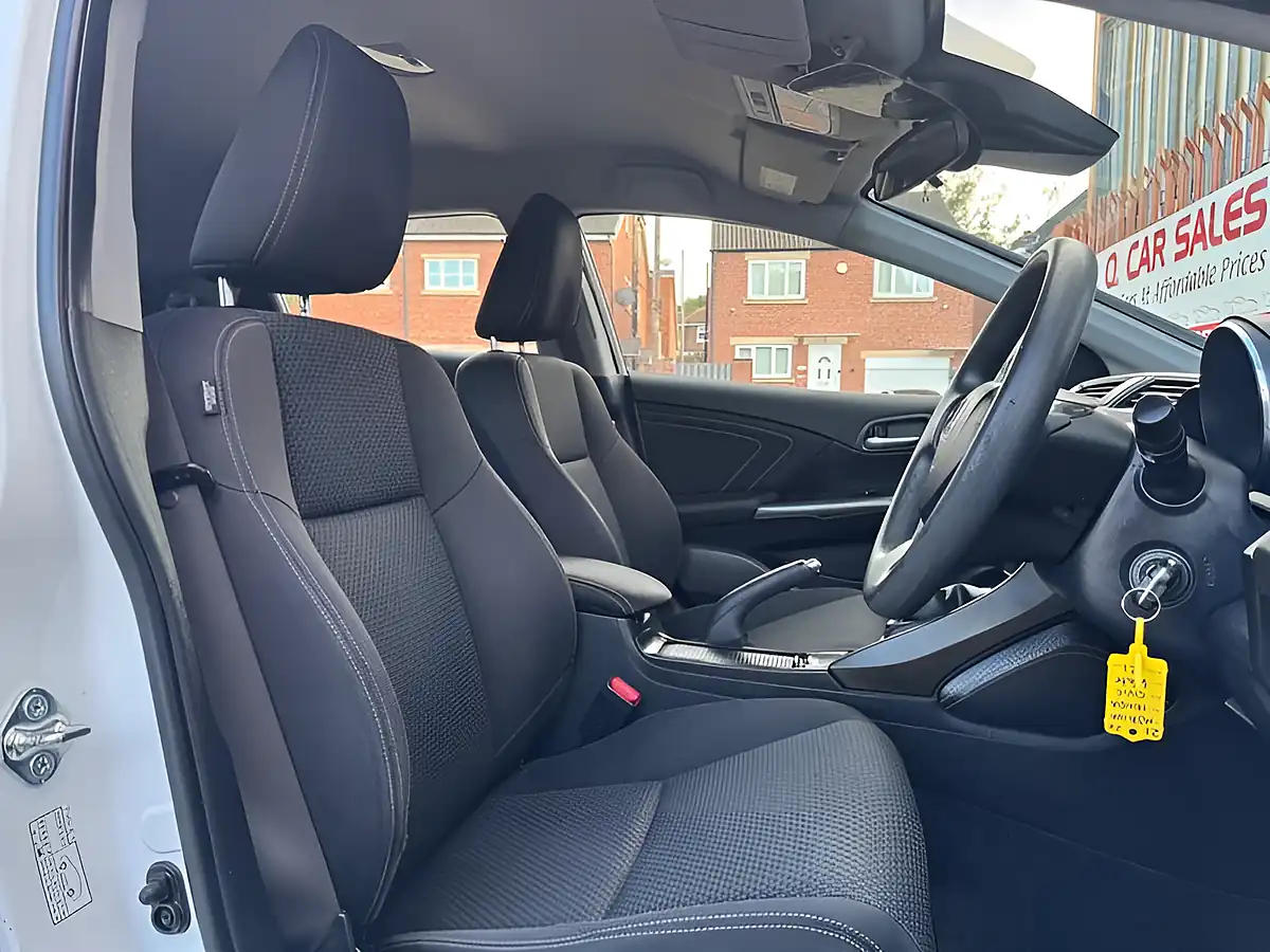 Used 2016 Honda Civic S White - Interior and Exterior details 11