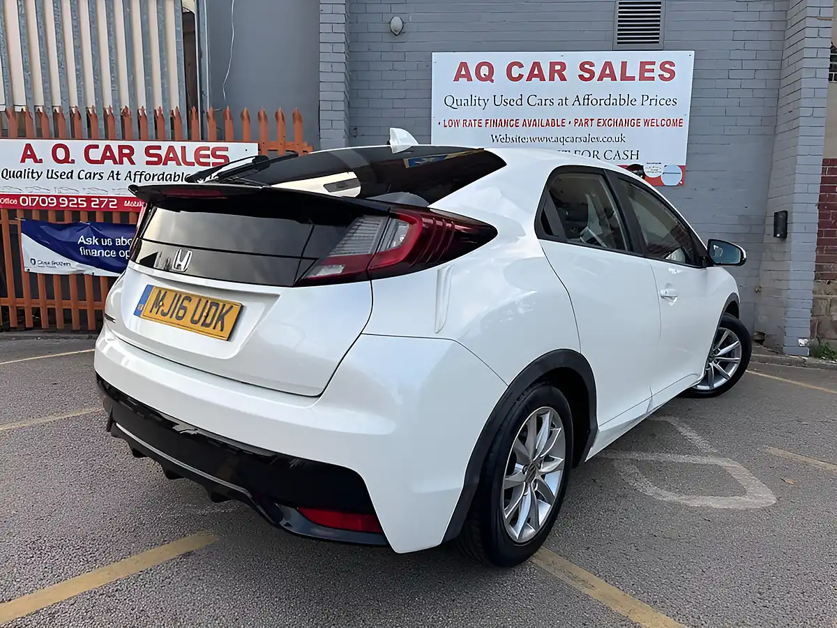 Used 2016 Honda Civic S White - Interior and Exterior details 7
