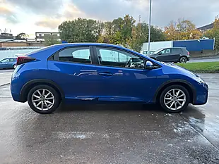Used 2016 Honda Civic Se Plus Blue - Interior and Exterior details 10