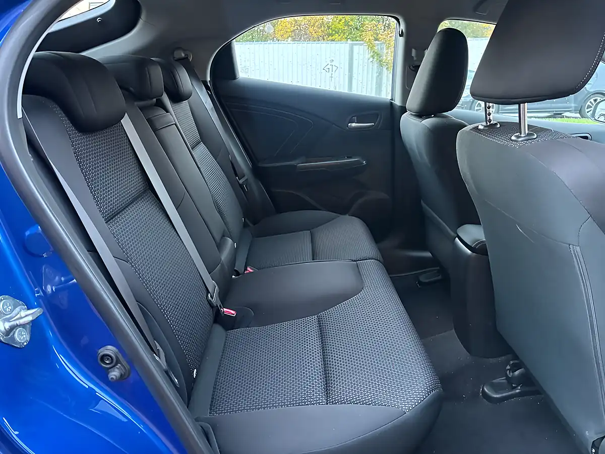 Used 2016 Honda Civic Se Plus Blue - Interior and Exterior details 14